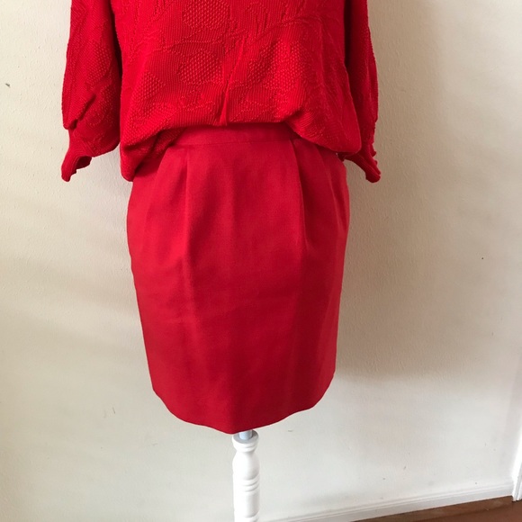 Vintage Red Pencil Skirt - Picture 6 of 6